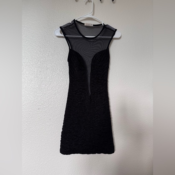 Arden B Dresses & Skirts - Arden B Black Bodycon Mini Dress Plunge Neckline